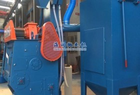 防护板在履带式抛丸机中起到什么样的作用？