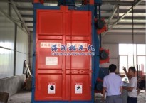 Q3730吊钩式抛丸机发往上海用于健身器材抛丸处理